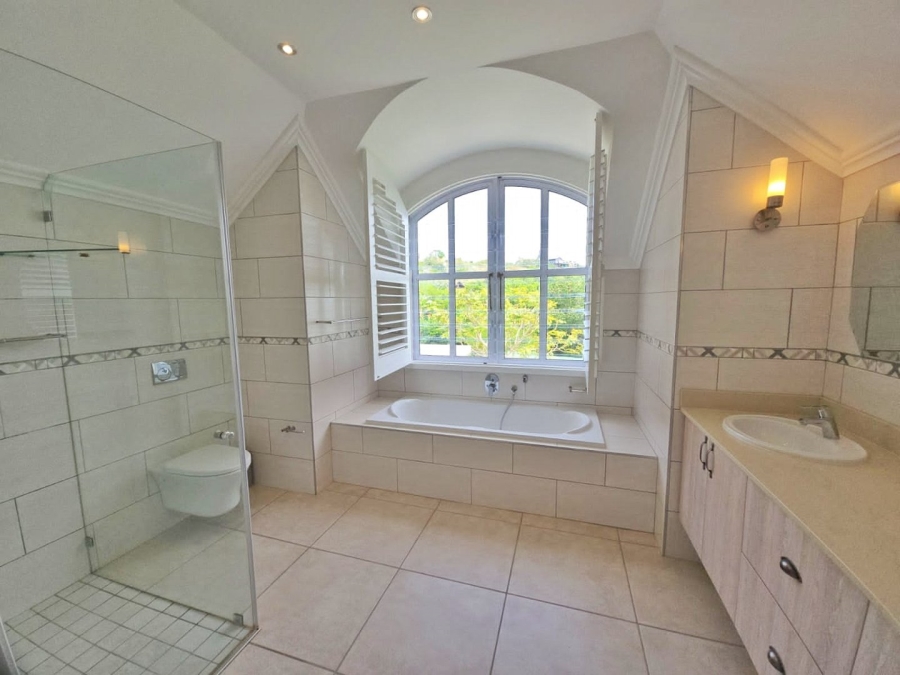 4 Bedroom Property for Sale in Sedgefield Central Western Cape